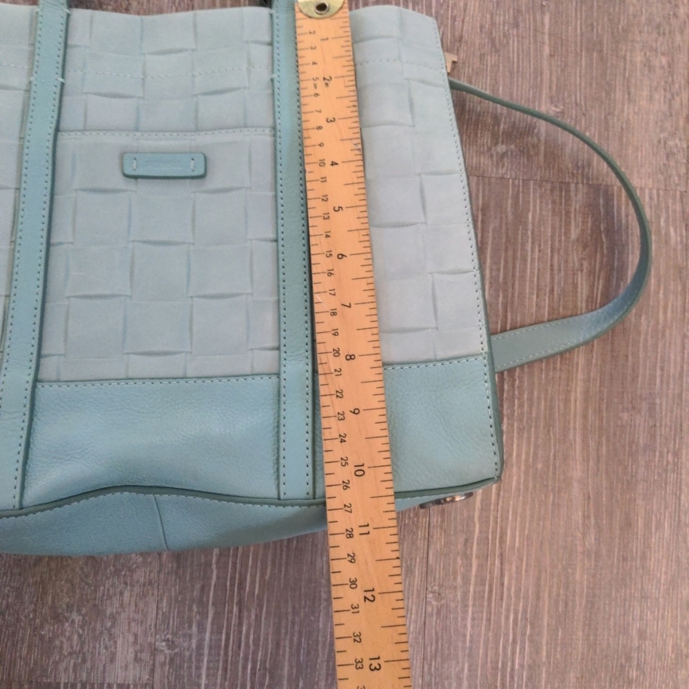 Fossil Carmen Leather Tote Light Blue Key Charm EUC Woven Pattern Cross Body - Picture 9 of 12